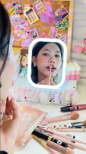 Gương led để bàn siêu tiện lợi mà còn rẻ