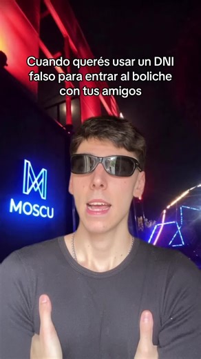 Ni se dio cuenta 🤡 #fyp #boliche #dni #joda #amigos | amigo