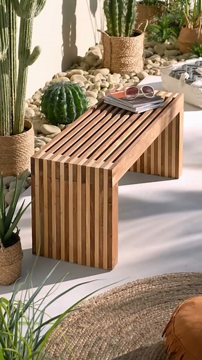 64 reactions | #AtelierTutos 漢瀞 Fabriquer vous-même un joli banc aux lignes épurées avec des tasseaux de bois, ça vous dit ? Rien de plus simple ! Suivez les étapes de notre tuto réalisé en partenariat avec Pattex et n'hésitez pas à partager vos créations 朗#DIYMrBricolage | Mr.Bricolage Nouvelle-Calédonie | Facebook