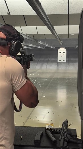 The Volta Solar has both controls and auto brightness settings, When it comes to managing reticle brightness, are you a fan of solar-assisted auto-adjustment, or do you prefer the precision of manual control? 📸Barrels Blades and Barbells #Sightmark | Sightmark