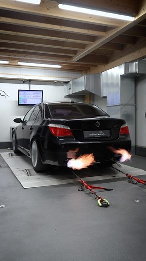 infinitas on Instagram: "The worlds strongest Manual M5 E60 on the dyno: Bi-Supercharged by infinitas 🏎️💨🔥 #infinitas #m5 #m5e60 #v10 #bikompressor #1000ps #950ps #manual #m5v10 #s85 #bisupercharged #worldrecord #worldrecordcar #tuning #1000hpv10 #1000hp #950hp #explorepage #carsofinsta #fyp"