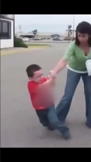 Jayden Want To Go To Back To Pondera Steak House. Tantrum In The Parking A lot🥺😭😡 #Shorts