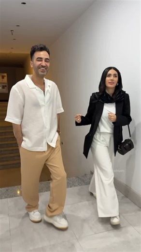 ‎حواشی هنرمندان‎ on Instagram‎: "آرزو تاجیک، مرتضی تقی‌زاده، الناز حبیبی و حسین پورکریمی در‌ حاشیه اکران قسمت آخر سریال «جان سخت»"‎