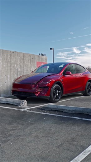 J And B Body Works on Instagram: "29 miles… and this brand-new Atomic Red Model Y already met its first accident. One of the hardest colors to paint — but luckily for this owner, we’re a Tesla Certified Repair Facility, and this is what we do best. Here’s what took the hit on the left front corner: • $350 fender • $600 headlight • $350 bumper • $210 flare • $600 hood • $300 front light bar • $400 spoiler We’re also blending the right fender and the left front door to make the color match seamles