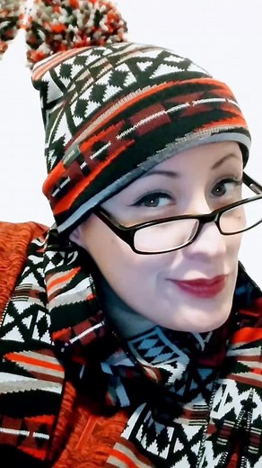Sassy (@smoking.sassy)’s videos with WHY ARE PEOPLE USING THIS - Kaitlyn✡️