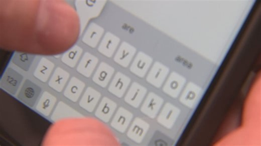 9 Investigates: What are Huntersville leaders texting about in a group chat?