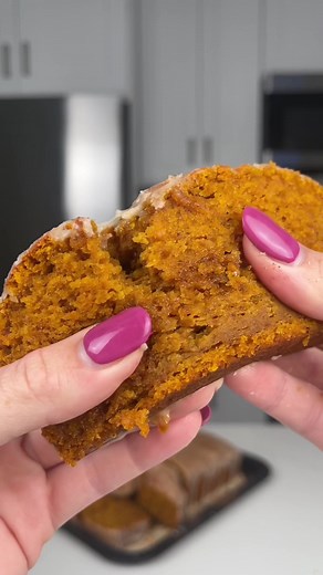 Delicious Maple Glazed Pumpkin Bread Recipe