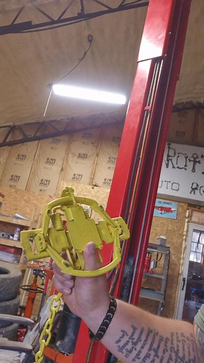 Traps look good! Not sure why this video annoys me so much 🙄 🤣😂 #trapping #traps #duke #annoying #sensory | Blakeley's Trapping