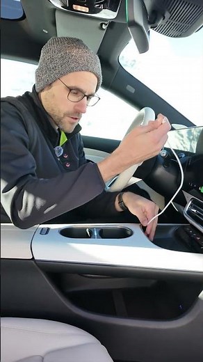 Outrage?! Cable hole in the all-new Mercedes CLA