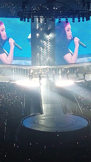 Cardi B - Check Please Little Miss Drama Tour Houston, Texas #cardib #littlemissdramatour