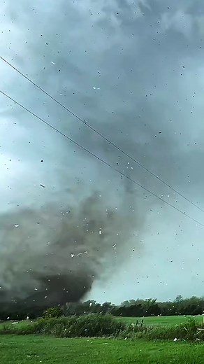 Just a few #highlight from the 2024 chase season! #tornado #stormchasing #stormchaser #teamdominator #neverstopchasing @Edgar ONeal - Storm Chaser @LocalMan_Weather