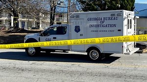 Doraville police shoot man with machete who tried take patrol vehicle, GBI says