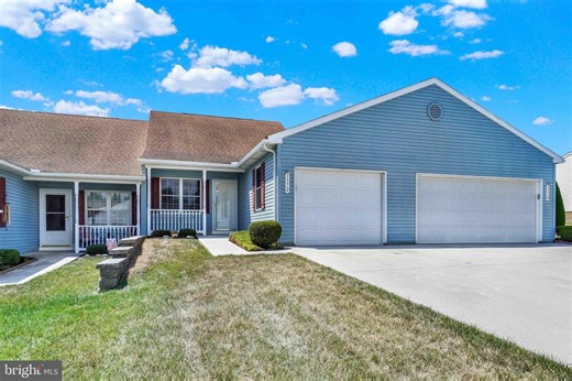 1372 Village Dr, Spring Grove, PA 17362 - MLS PAYK2066124 - Coldwell Banker