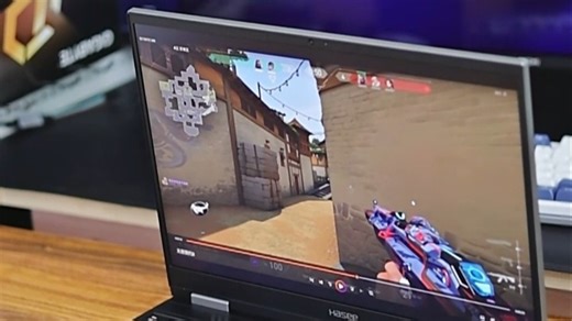 神舟战神T10Pro游戏本性能强劲，散热出色，144Hz高刷屏畅快体验，学生党与设计师的理想选择，如今价格亲民更值得入手！