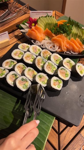 Unwind, dine, and let the weekend vibes roll in style! 🍣✨ Join us at The Marketplace for a sensory delight of authentic Asian cuisine including live sushi and noodle creations, together with Mediterranean specialties Discover more here: https://discovermaltamarriott.com/#menus_id #buffet #buffet #weekend #maltamarriott #malta #foodie | Malta Marriott Resort & Spa