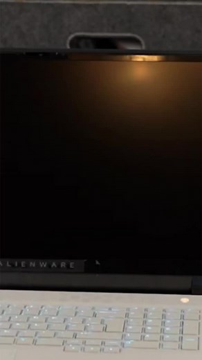 #alienware #m17 #laptop #gadgetjudge #alienware17