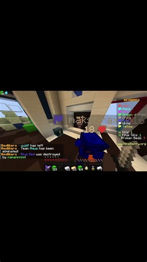 Minecraft insane 1vs3 in very sweaty situation #shorts #minecraft #bedwars