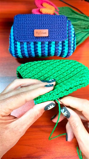 How to Simply Join Crochet Panels #Crochetbeginner #crochetlove #handmade #yarn | Larissa Crochet