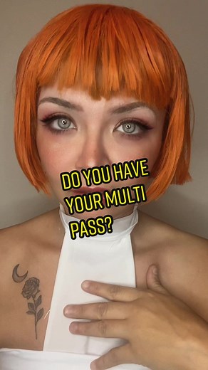 Today’s costume is the loveable Leeloo 🧡🛸 #31daysofhalloweenmakeup #31daysofhalloween #halloweenmakeup #31daysofcosplay #fifthelement #fifthelementcosplay #leeloocosplay #leeloo