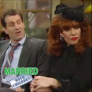 The Bundys return from Al's barber's funeral, which he's taken quite hard. From Season 3, Episode 9, 'Requiem For A Dead Barber' After the death of his longtime barber, Al lets his hair down rather than tolerate a visit to a stylist or a salon... staffed by women. Watch More 'Married With Children': https://bit.ly/2WLVw4f Subscribe: www.youtube.com/throwbackTV https://www.amazon.com/gp/video/detail/B00CWL65VI/ref=atv_dp_season_select_s3 About Married with Children: The less-than-lovable Bundys a