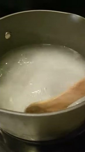 How to Make Simple Syrup for Cocktails #Shorts