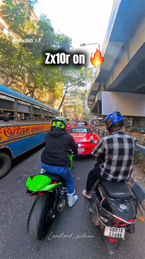 Kawasaki ZX10r public Reactions 🥰#trendingaudio #kawasaki10r #sportbike #superspeed #superbike #fyp