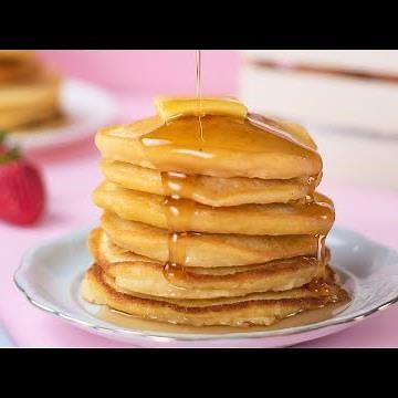 Easy Keto Pancakes Recipe - Low Carb & Made with Almond Flour (1g Net Carbs Per Pancake)