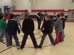 Straddle Ball | peuniverse.com