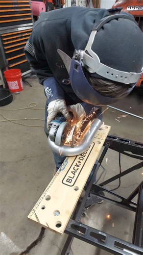 Look what pizza night is bringing | Lil Todd's Garage