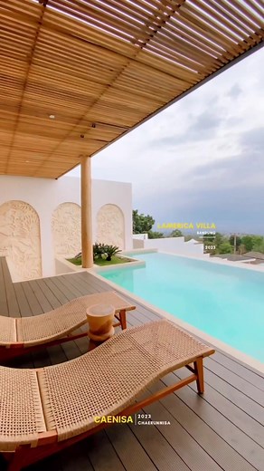 Luxurious 3 Bedroom Kelapa Villa in Lamerica Villas, Bandung