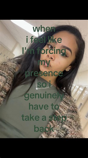 $pam (@more0fkelis)’s video of me taking a step back