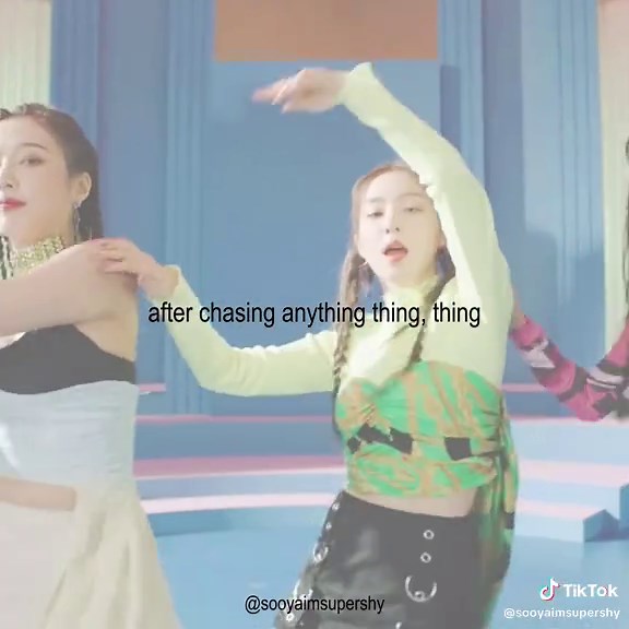 Zimzalabim: Red Velvet's K-Pop Typography Magic