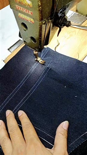 how to sew a back pocket on jeans #sewingtips #pockets #custompants #diy | Gheol Nuswantoro Phoetro