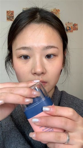 Looking for the perfect everyday full face makeup routine that looks clean, polished, and naturally glowing? 💄✨ In this video, I’ll show you a step-by-step natural makeup look that’s lightweight, beginner-friendly, and ideal for daily wear, office, college, or casual outings. This clean girl makeup look focuses on glowing skin, soft eyes, and natural lips—no heavy products, no cakey finish! Whether you’re a beginner or someone who loves a minimal glam vibe, this routine will help you achieve a