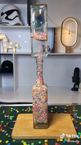 Unbelievable Science Experiment with Peaches and Music