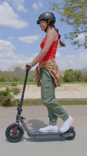 The future of fun just pulled up ⚡️ Meet the all-new Raven electric scooter: Smooth, sharp, and ready for wherever the day takes you... | Razor Worldwide | Facebook