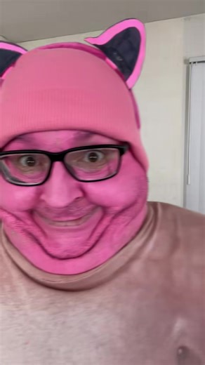 Oink! Oink! I’m a pig! #pigs #pigsoftiktok #oink #oinkoink