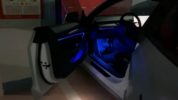 Car Ambient Lighting 64 Colors Multicoloured Music Footwell Lighting RF Remote Controller + APP Control Car DIY Decorative Atmosphere Lighting DC 12V 1W