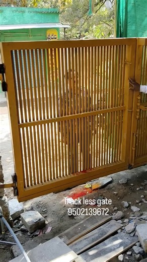 Anjaneyulu Fabrication on Instagram: "#track_less_gates #gates#modran sliding gates#track less technologie"