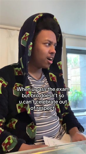 Top Ten Respect Moments: Celebrating Friends' Success