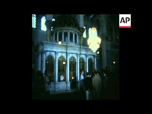 SYND 29-8-73 WALDHEIM WITH ASSAD