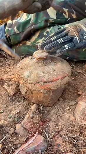 Treasure Hunt Gold by Metal detector #treasure #treasurehunt #metaldetecting #treasurehunting #gold