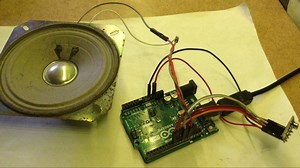 Sending MIDI Wirelessly With The NRF24L01