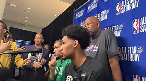 Ron Harper on whether he envisioned his sons following his footsteps and playing in the NBA:“I’m not LeBron James I’m not going to tell my kids what they have do.”Ron Harper Jr. and Dylan Harper: “Yoo.” 😭(via @CelticsCLNS)