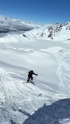 Quelques clips chill aujourd’hui 🤍🤍#Ski #freeride #frestyle #verbier @akseldesbans