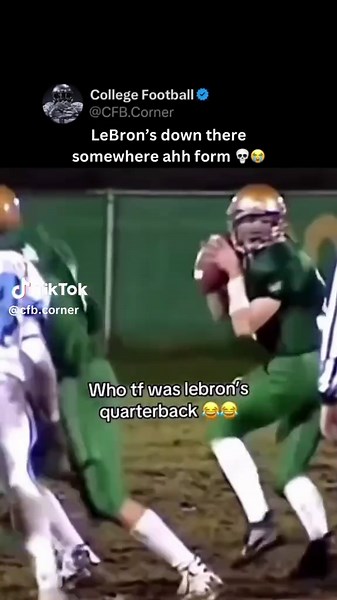 Welcome to the fastest-growing football page on TikTok 🤝🏽 #CollegeFootball #Football #CFB (via: LeBron/IG)