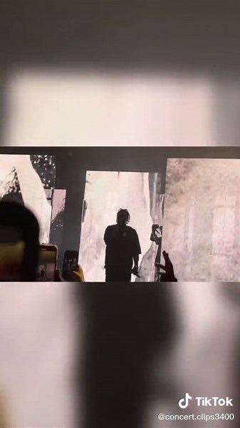 PUSHA T- RUNAWAY ….. Lmk any other artists or songs you want to see!! #pushat #itsalmostdrytour #live #concerts #kanyewest #ye #rapmusic