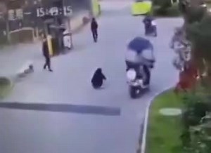 Wtf! Woman With Her Baby Crushed By Car