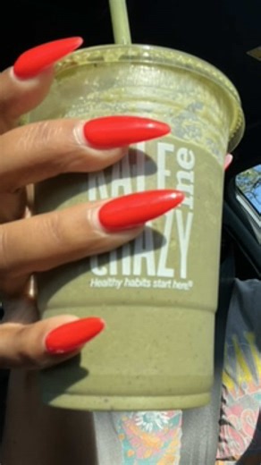 Delicious Matcha Smoothie Recipe for Foodies