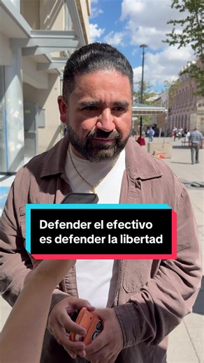 El régimen de Morena aprobó la Ley que prohibe el efectivo para meterle mano, para darle su moche a los banqueros. Hoy más que nunca firmes y fieles contra la prohibición del efectivo 🪓🫡 #dinero #efectivo #trabajo #libertad #impuestos